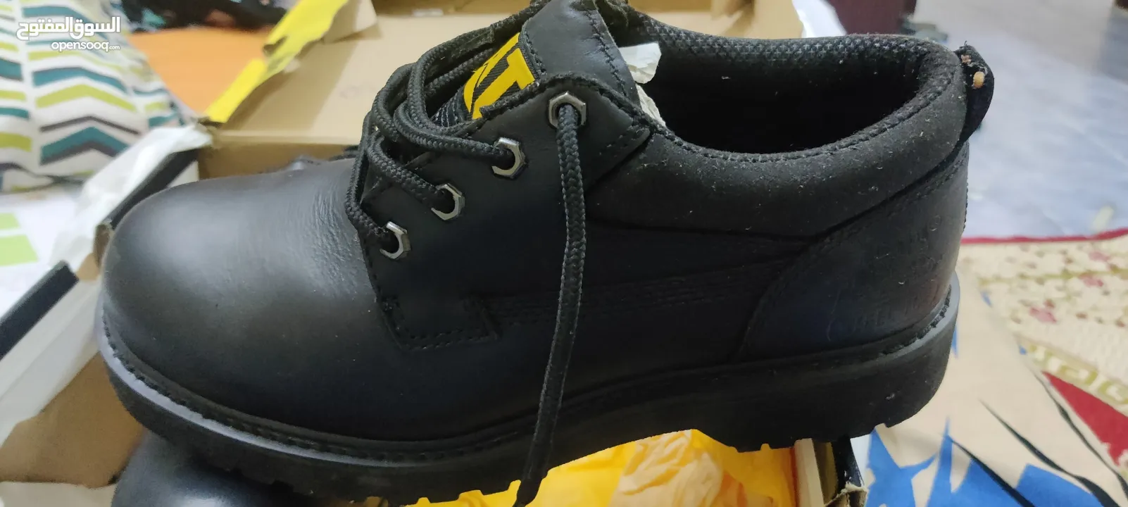 CAT SAFETY SHOES