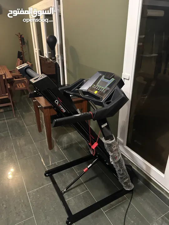 OLYMPIA treadmill جهاز مشي للمنزل