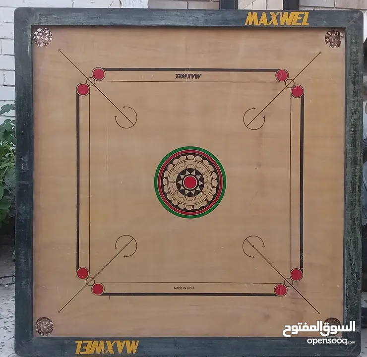 carrom board 100 × 100 cm