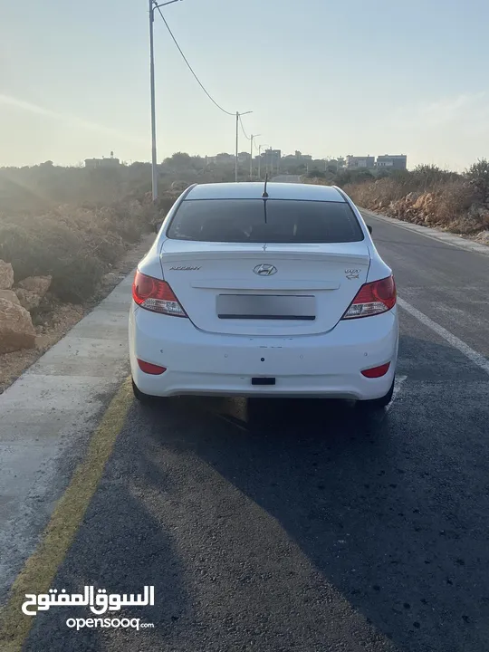 هونداي اكسنت للبيع