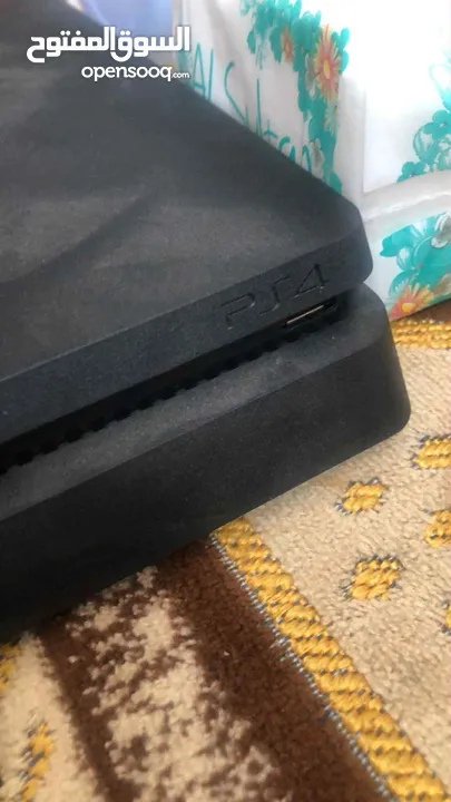 بلاي ستيشن 4 اسود سلم
