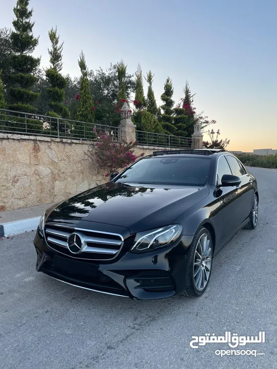 Mercedes benz E300 بنزين بحالة الوكالة