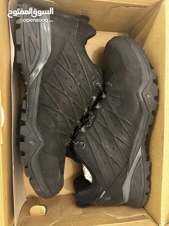 The North Face hiking shoes (New) size 44.5