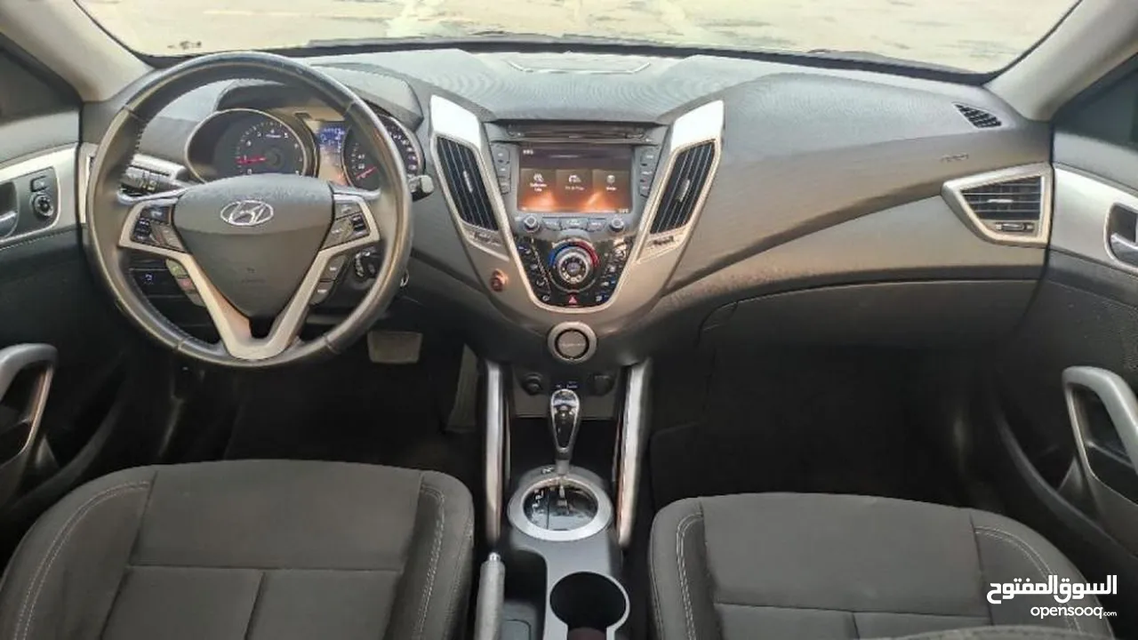 Hyundai Veloster FULL OPTION GCC 2015 panorama