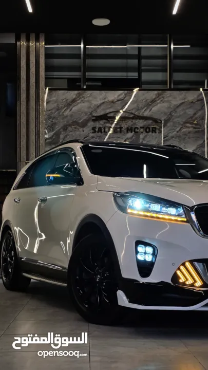 من اجمل كيا سورينتو فل ملغم دفع رباعي بحاله الشركه