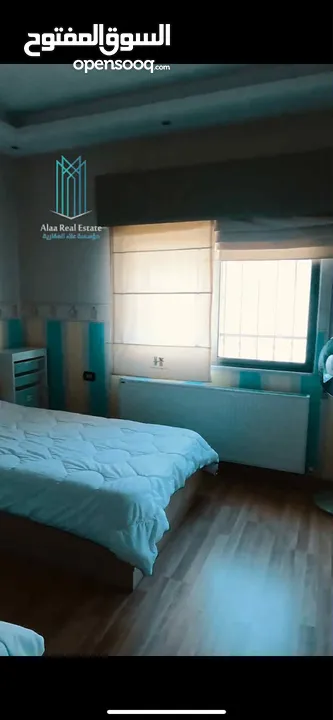 شقة مفروشة في الجندويل قرب مسجد أسامة بن زيد مساحة 180 متر الطابق الثالث شمالية