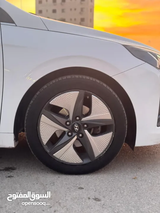 Hyundai Ioniq  2022 __هونداي ايونك