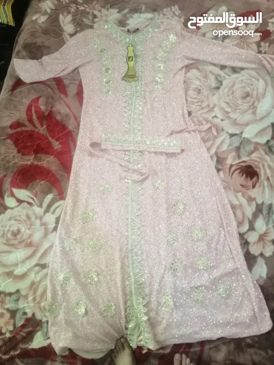 فساتين سهره + طلعه بسعر مغري بداعي السفر