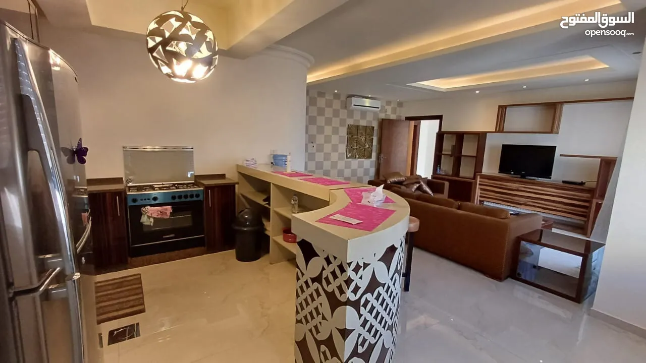 شقة مفروشة في - دير غبار - غرفة نوم واحدة بمساحة 100 متر و موقع مميز (6823)
