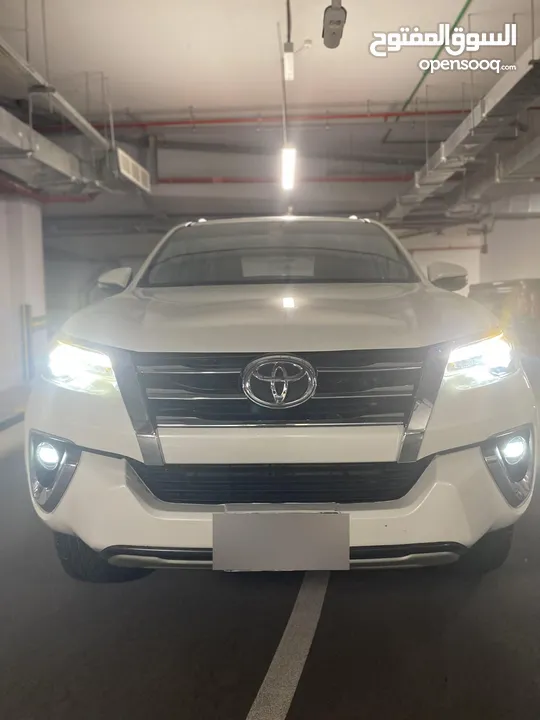 تويوتا فورتشنر Vxr 2019 للبيع fortuner