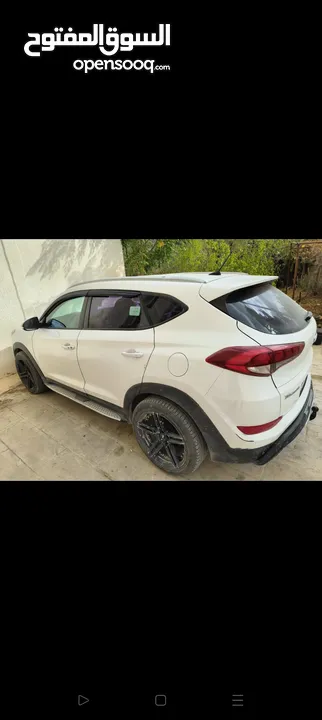 هونداي توسان 2015