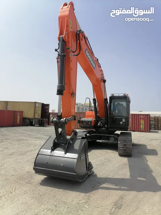 للتصدير حفار DOOSAN كوري: DOOSAN DX225  DX300 DX450 LCAالسعر عند الطلب