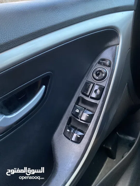 هونداي i30 فل اوتماتك 2013 فل اضافات السيارة نخب نخب الله يبارك لصاحب النصيب..