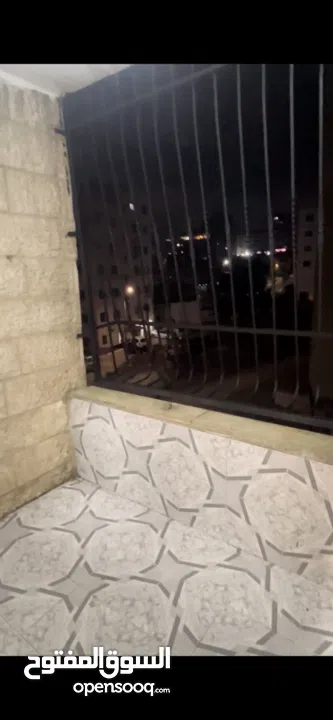 شقة للايجار في بيتونيا، بالقرب من دوار الفواكة