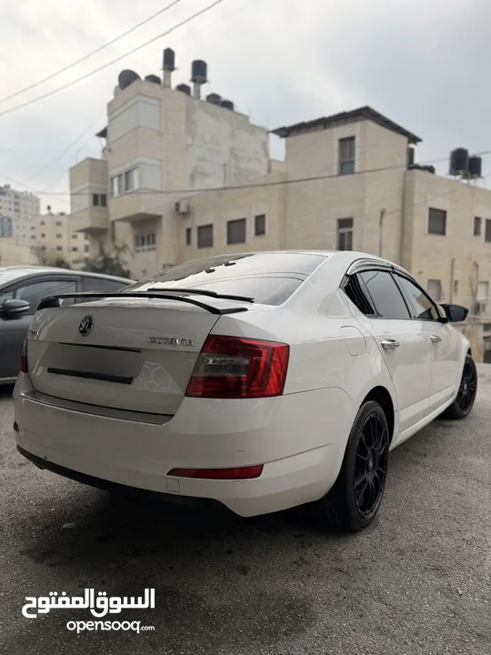 سكودا_اوكتافيا