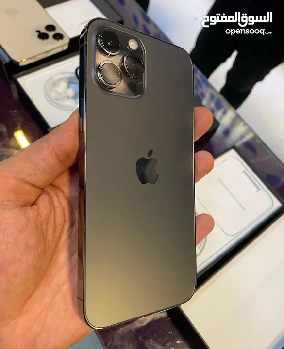 iPhone 12 Pro Max من غير ما تلف او تحتار هتلاقي الجودة والتميز عندناا وبس