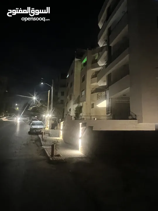 شقه للبيع بالطيره بالقرب من المدرسه الانجليه مدخل مستقل على شارع القاهره