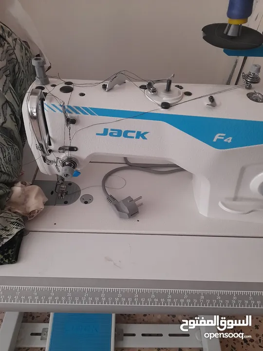 مكنات خياطة نوع jack جديدات+كواية ملابس
