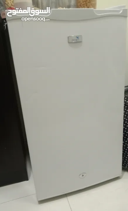 Zenet fridge for sale with lock