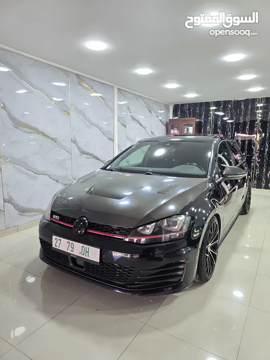 Golf gti  وارد الماني مش خليجي  ترخيص 2016 فل الفل