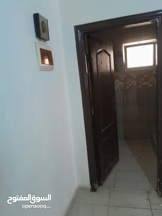 شقة للبيع في ضاحية الحاج حسن