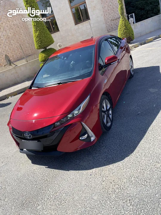 Toyota Prius prime plug-in Hybrid موديل 2017 بطارية ليثيوم فل كامل اعلى صنف