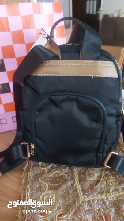 شنتة جديدة ضد الماء backpack ماركة PARFOIS مع جزدان لون ابيض حجم وسط