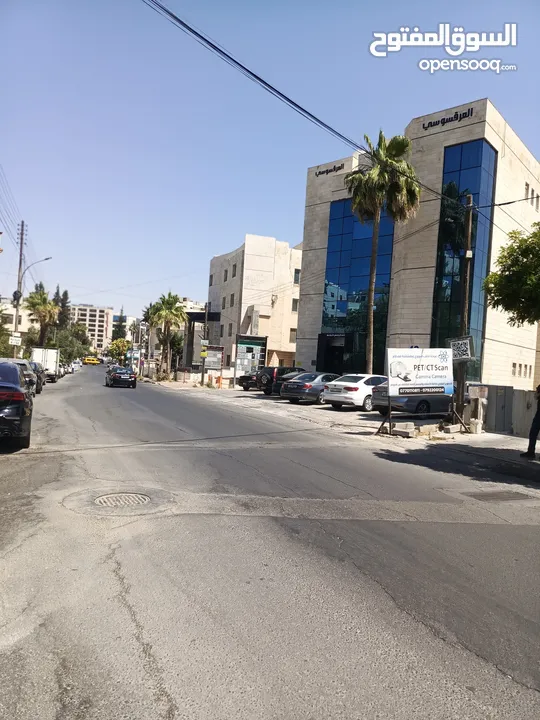 من المااك مباشرة مكتب للبيع في منطقة الشميساني