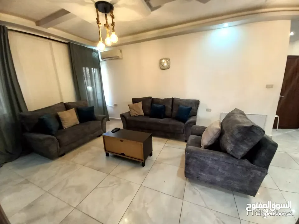 شقة مفروشة للإيجار 120م2 ( Property 17504 )