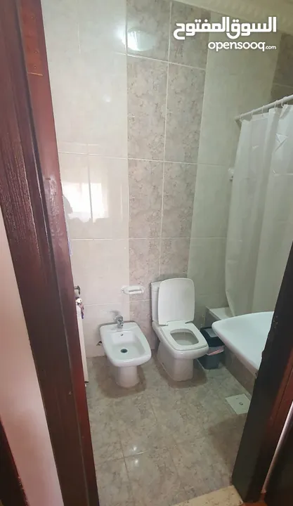 شقة للبيع الجاردنز بسعر مغري