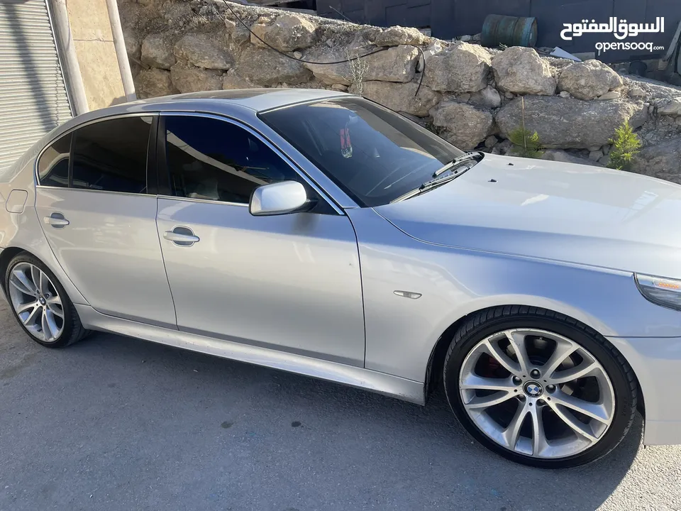 BMW  E60 525 2006