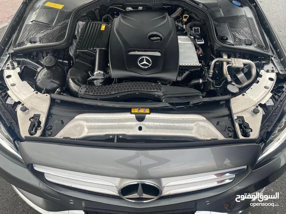 Mercedes C 200 _GCC_2018_Excellent Condition _Full option