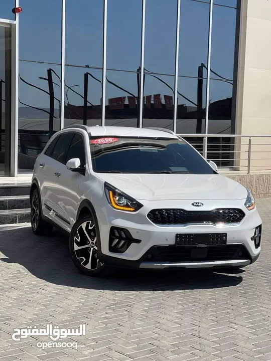 نيرو تورينج عدا فتحه#KIA_NIRO_2020  وارد كوريا    الفحص : كامل 7 جيد   اللون : ابيض غرفة خمرية