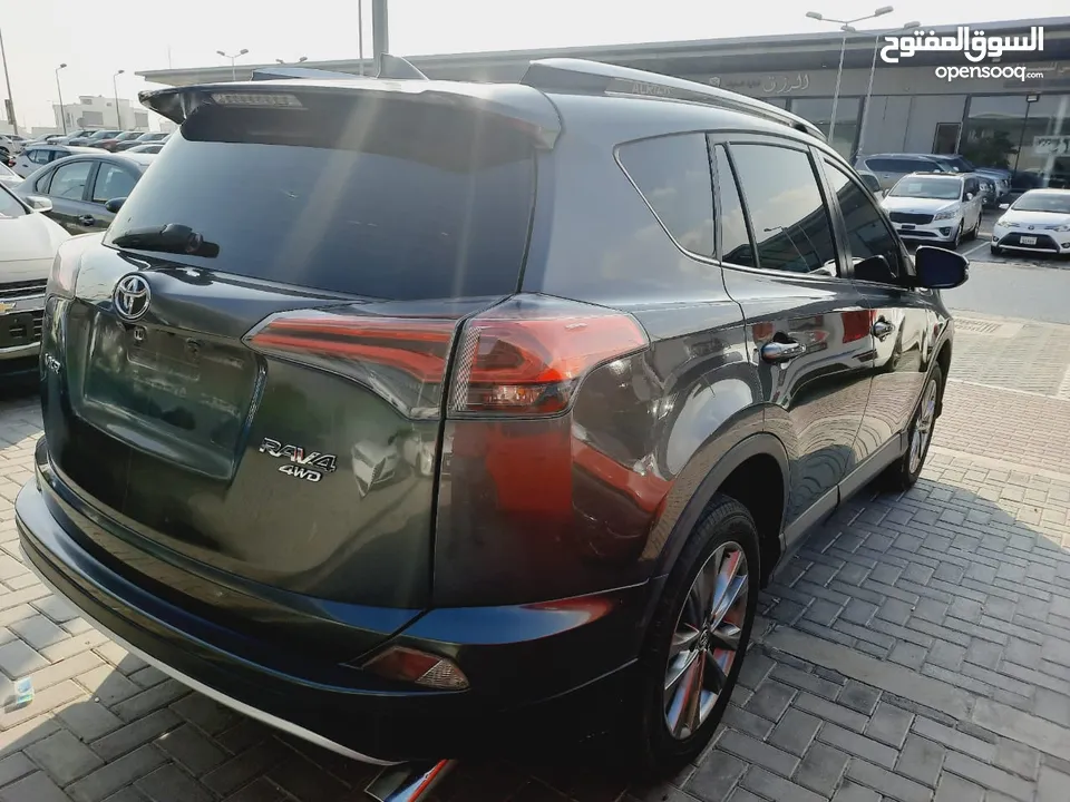 Toyota RAV 4 Gray 2016 تويوتا راف 4 رمادي 201‪6