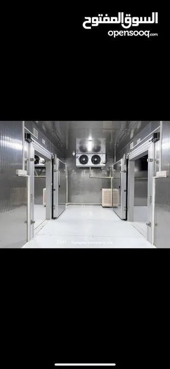 مستودع مع غرف تبريد للايجار