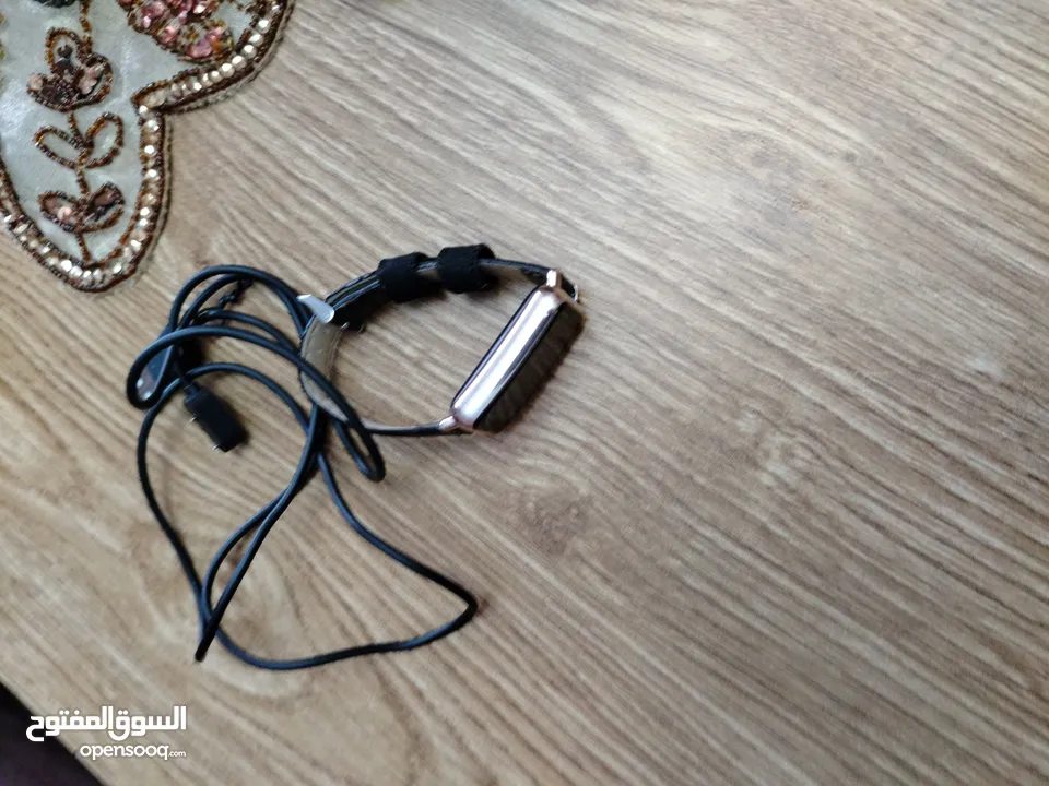 اجهزه كهرباىه مستعمله للبيع بحاله جيده والعاب