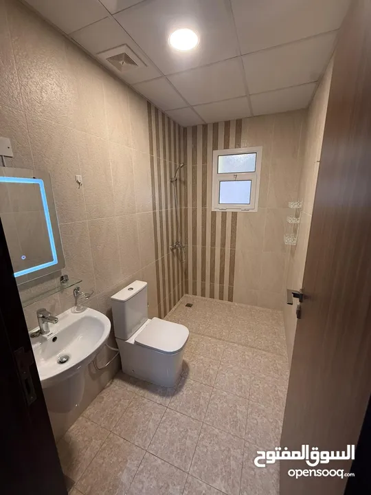 شقة سكنية للبيع اطلالة بحرية خلابة + موقع ممتاز جدا بالحد الجديدة (للبحرينيين + الخليجيين فقط)