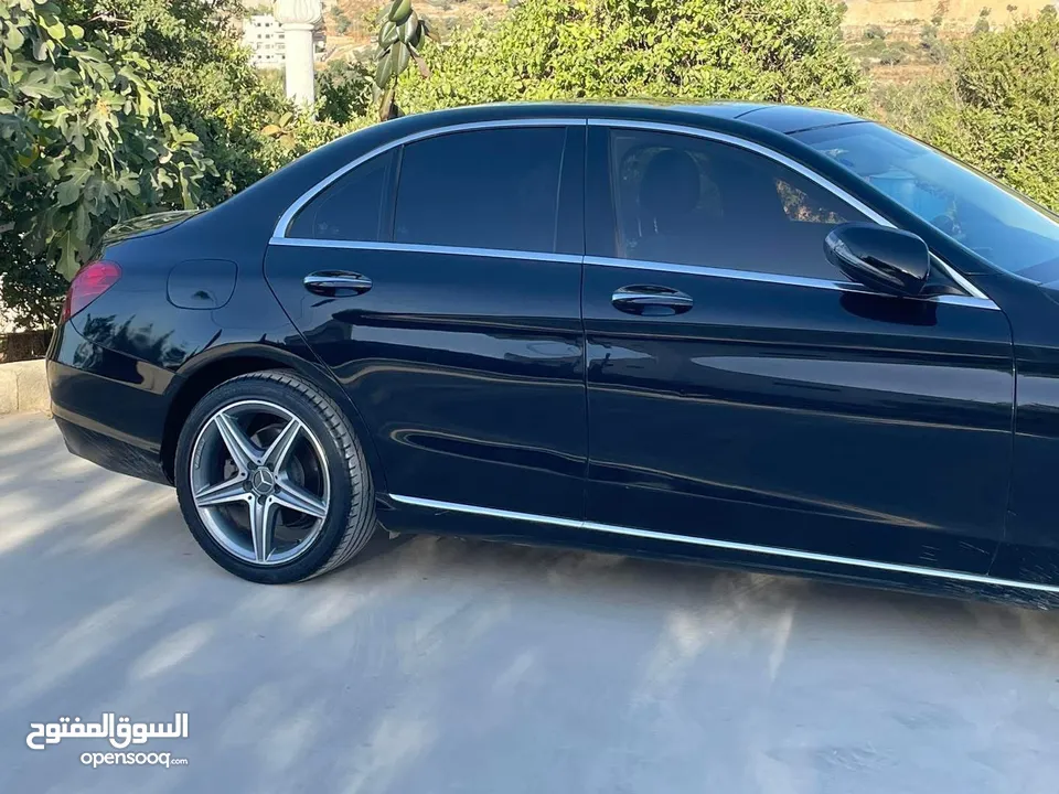 Mercedes Benz C300 سعرر حرق كااش