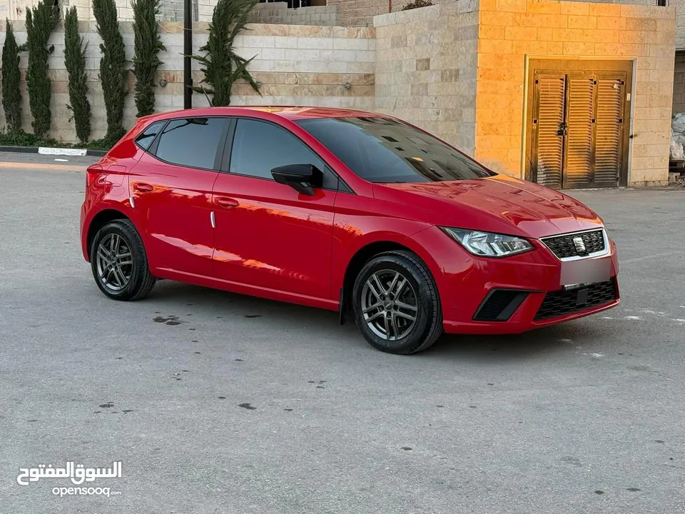 سيت إبيزا دفعه وشيكات