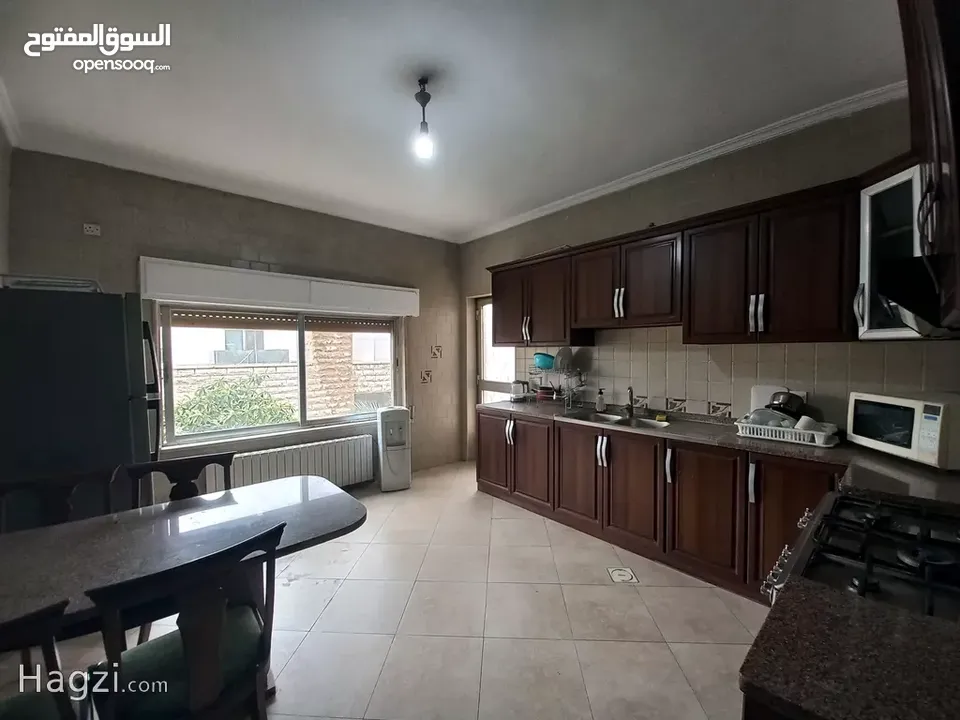 شقة مفروشة للإيجار 300م2 ( Property 18543 ) سنوي فقط