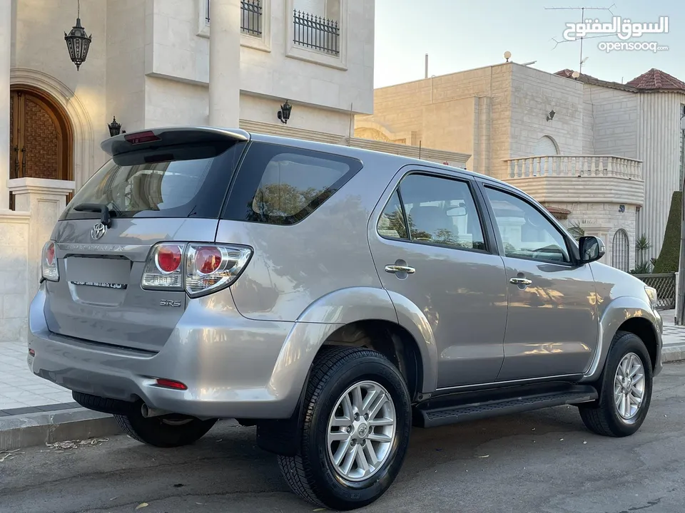 ‎تويوتا فورتشنر موديل 2015 وارد الشركة المركزية وصيانة الوكاله ((ممشى 100 الف كيلو فقط))