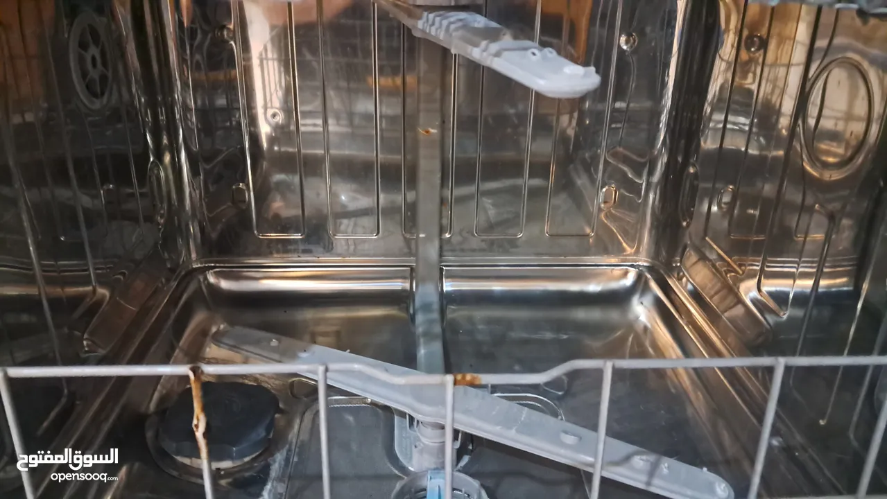 BEKO Dishwasher DFN 6833 6 Place Settings White جلاية بيكو DFN 6833 6 برامج لون ابيض