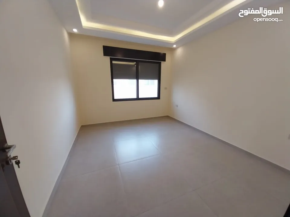 Unfurnished apartment to Rent  ( Property 38664 ) Yearly Only  - 174234363