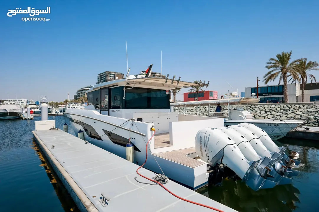 يخت فخم luxury yacht gulf craft