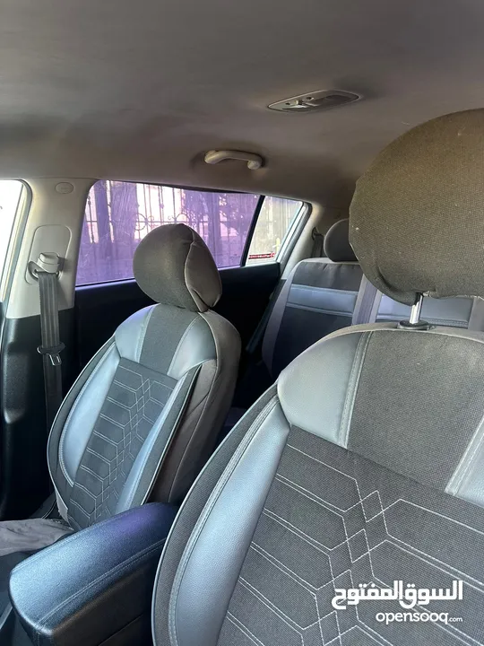 تأمين وترخيص 11 شهر