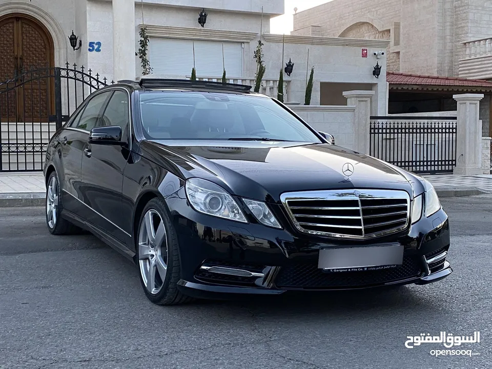 مرسيدس E200 CGi موديل 2013 صنف AMG وارد الشركه توفيق غرغور