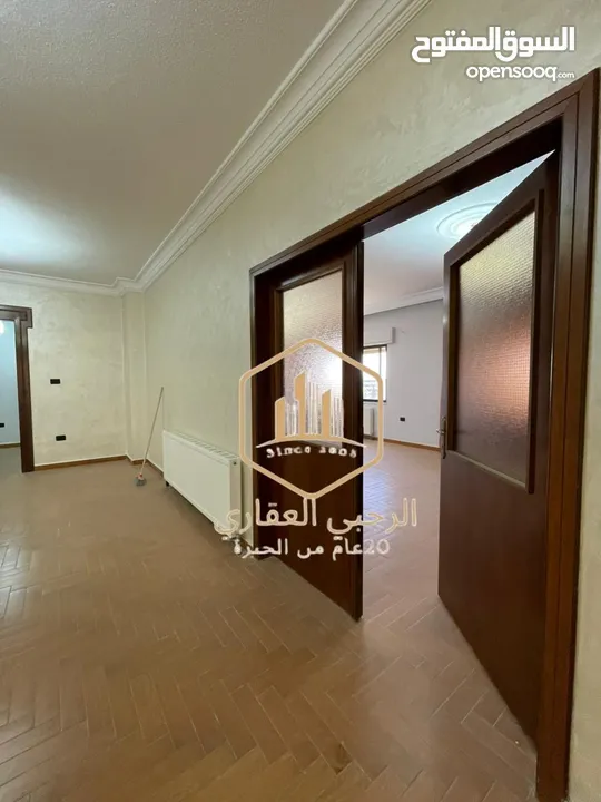 شقة / للايجار / 3نوم / سابع / 200 متر