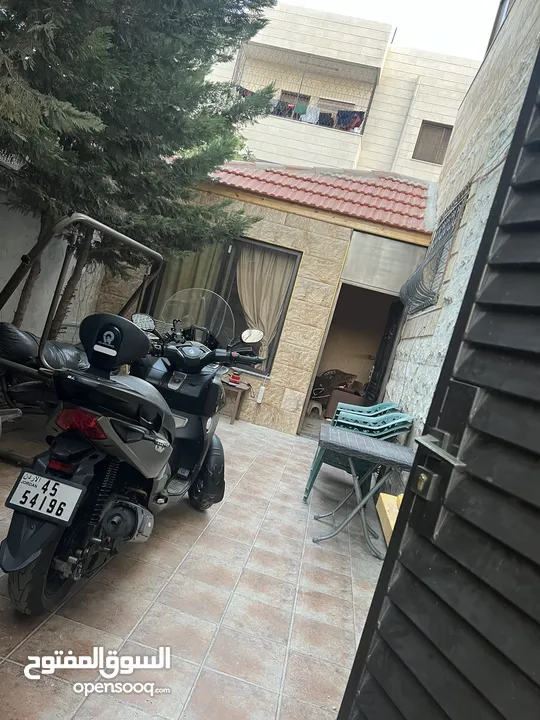 شقق للبيع ارضي وطابق ثالث