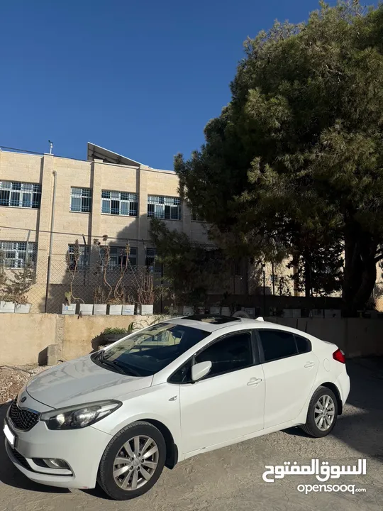 كيا سيراتو k3 فل مع فتحة سقف نخب ماتور 1600