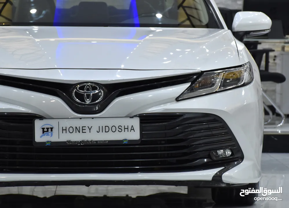 Toyota Camry SE ( 2019 Model ) in White Color GCC Specs